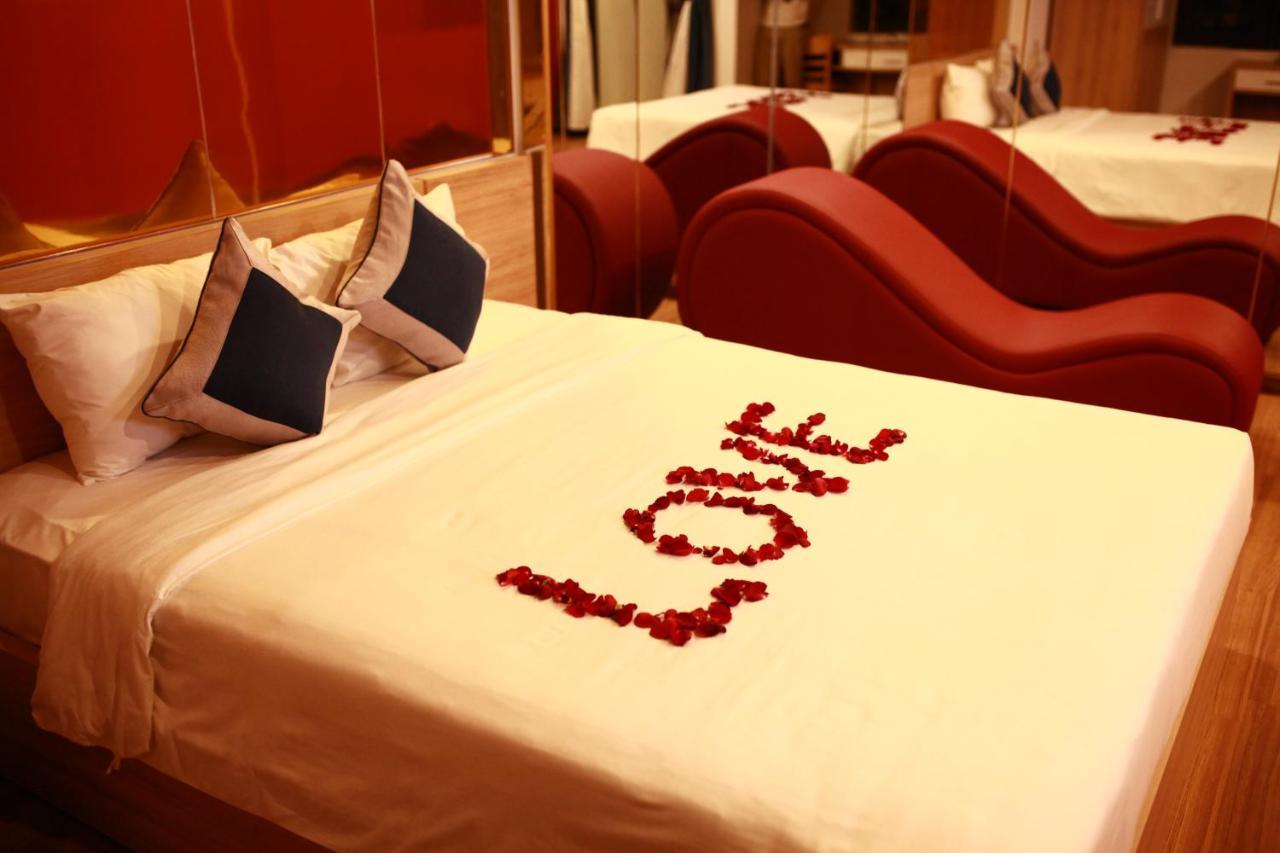 Mata Love Hotel Da Nang Buitenkant foto